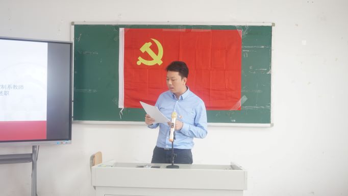 2044.jpg 2044.jpg